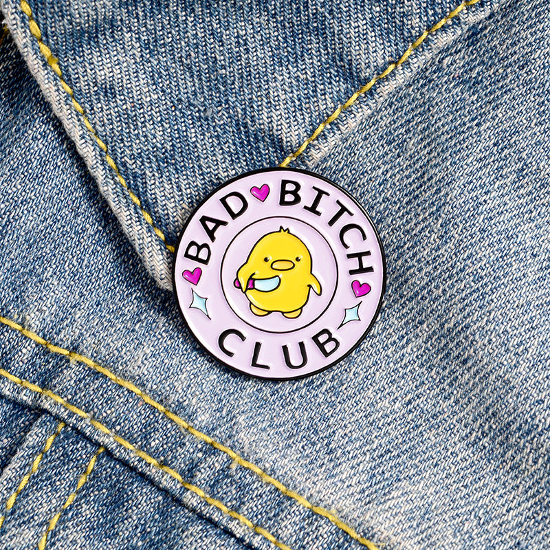 Bonito broche de patito amarillo de esmalte de dibujos animados