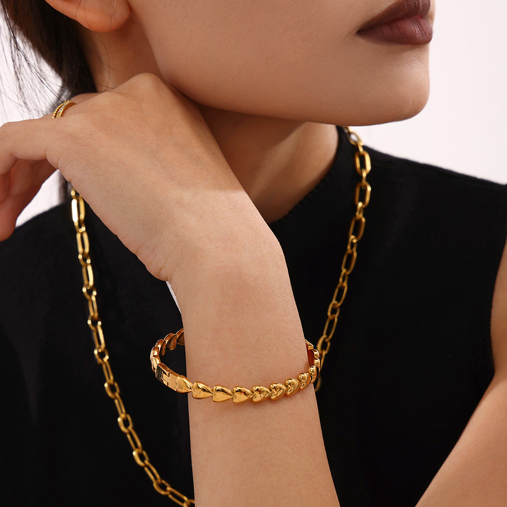 Online Sensation Heart Gold-plated Stainless Steel Bracelet Light Luxury