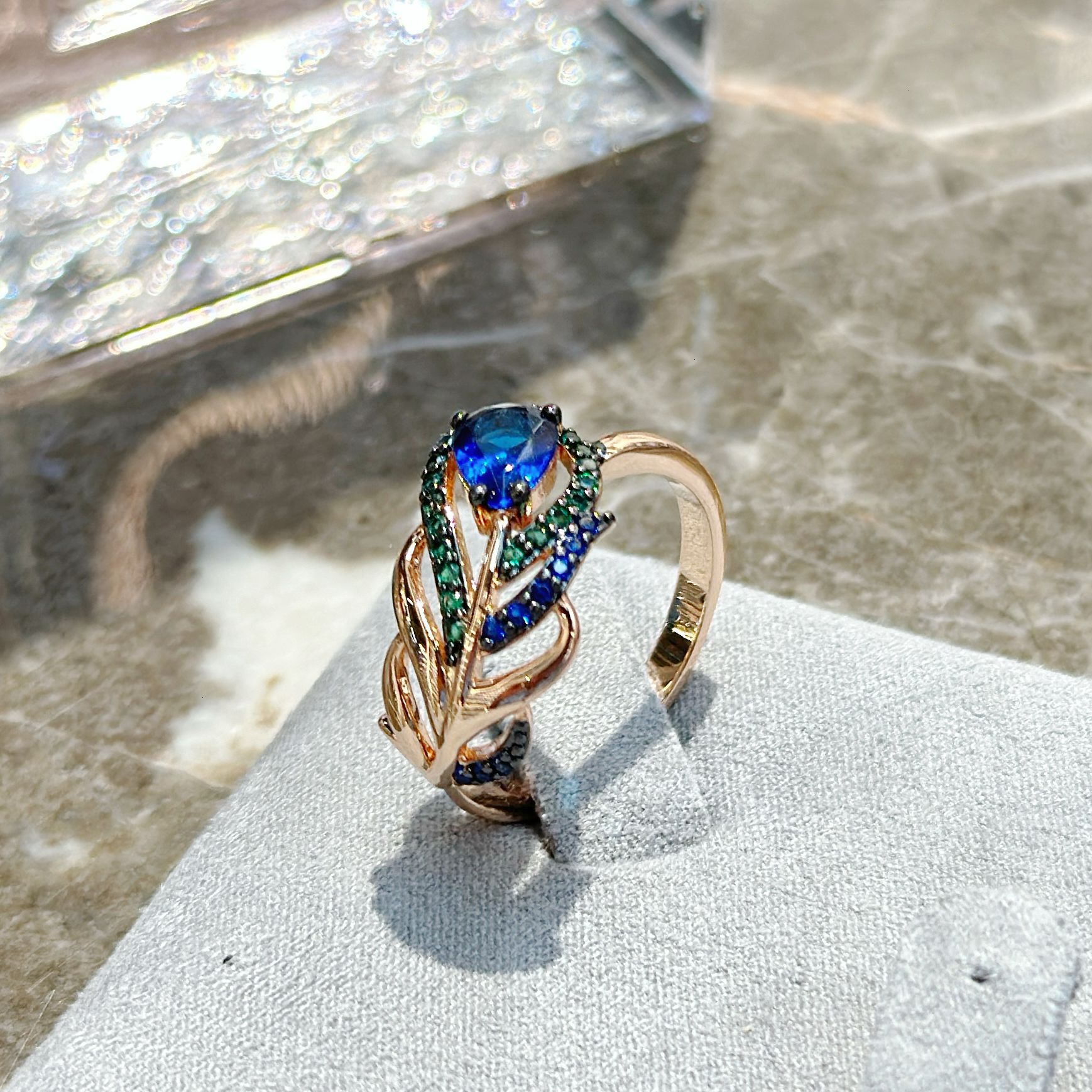 Ornamente Anzug Roségold Mikro-Inlay Zirkon Schmuck