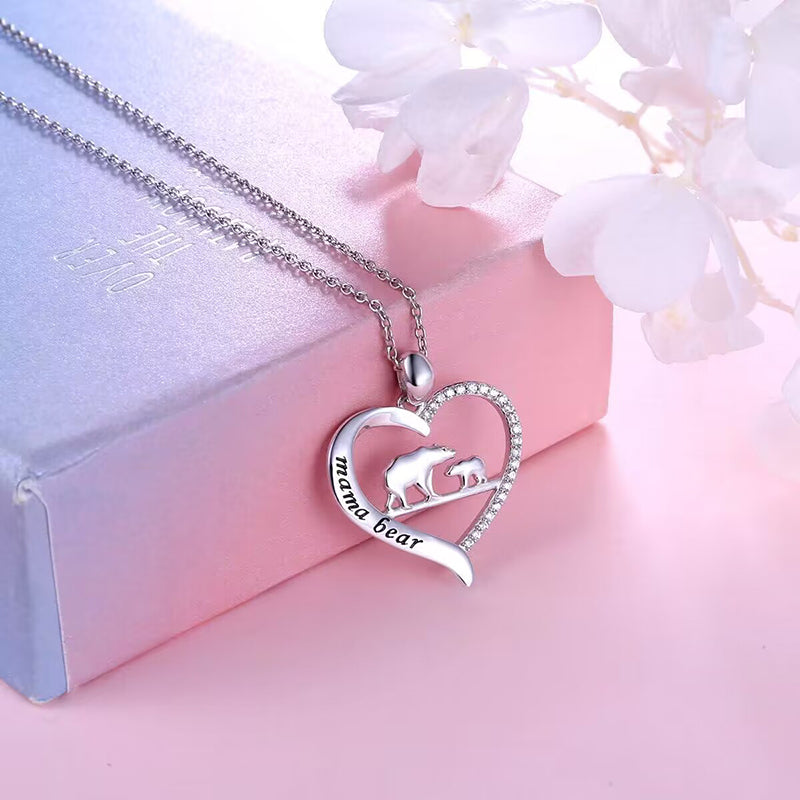 Collar con colgante de corazón de cristal Mama Bear, nueva moda 2023