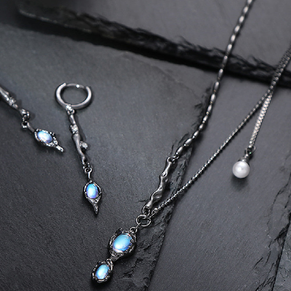 Collar con borla de piedra lunar para mujer