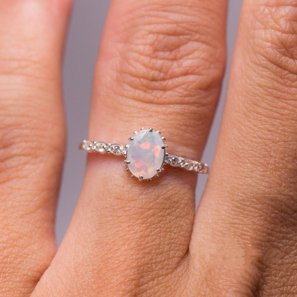 Runder Opal-Zinklegierungs-beschichteter Ring