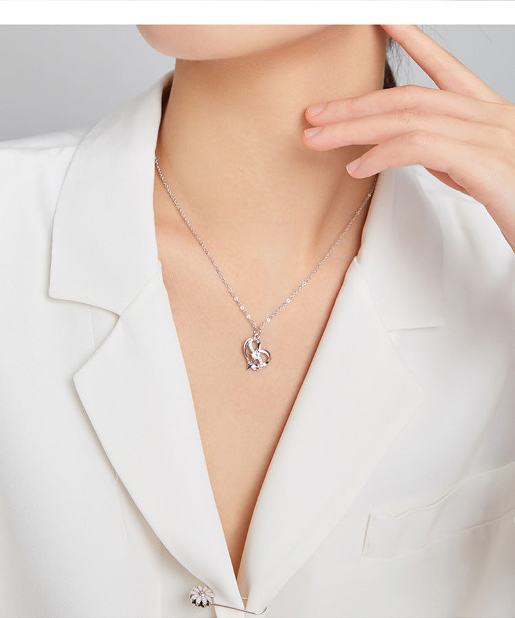Herzförmige Hohl-Halskette mit Zirkonia-Einlage aus S925 Silber