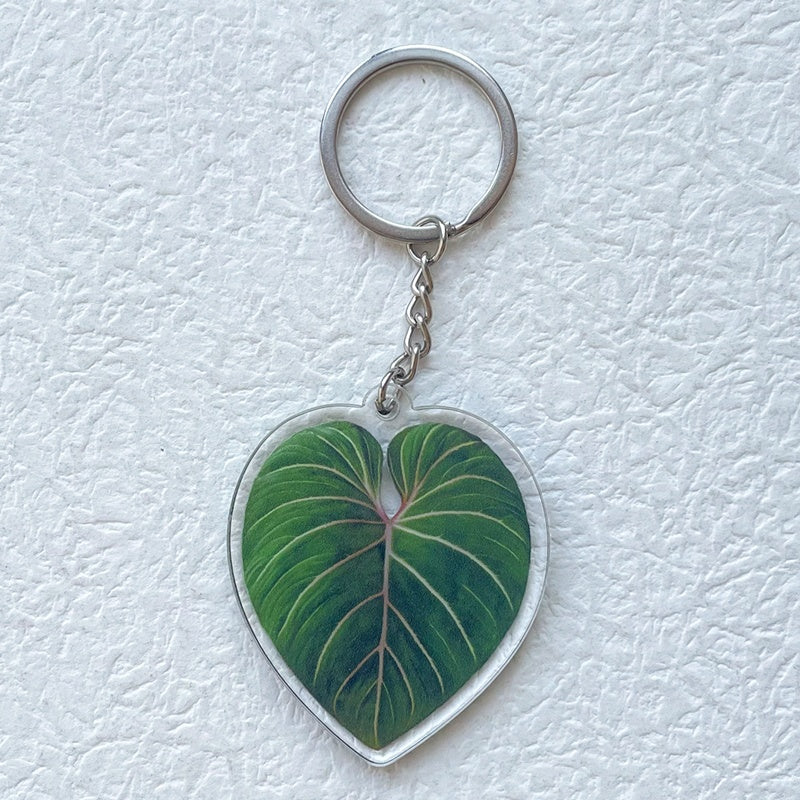 Llavero plano acrílico creativo con diseño de hoja de simulación
