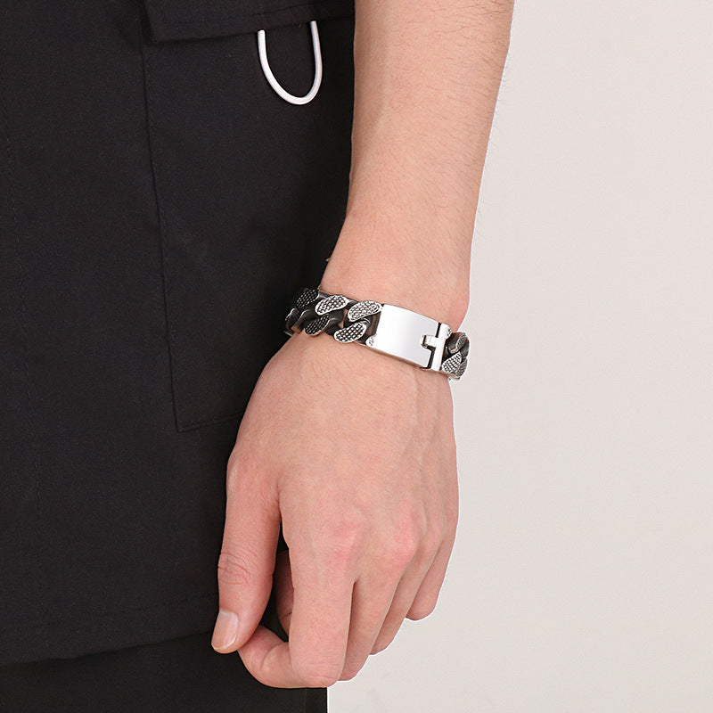 Punk Vintage Rivet Point Stainless Steel Men's Cuba