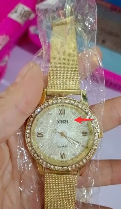 Golden Mesh Belt Men's And Women's Alloy Electronic Watch
