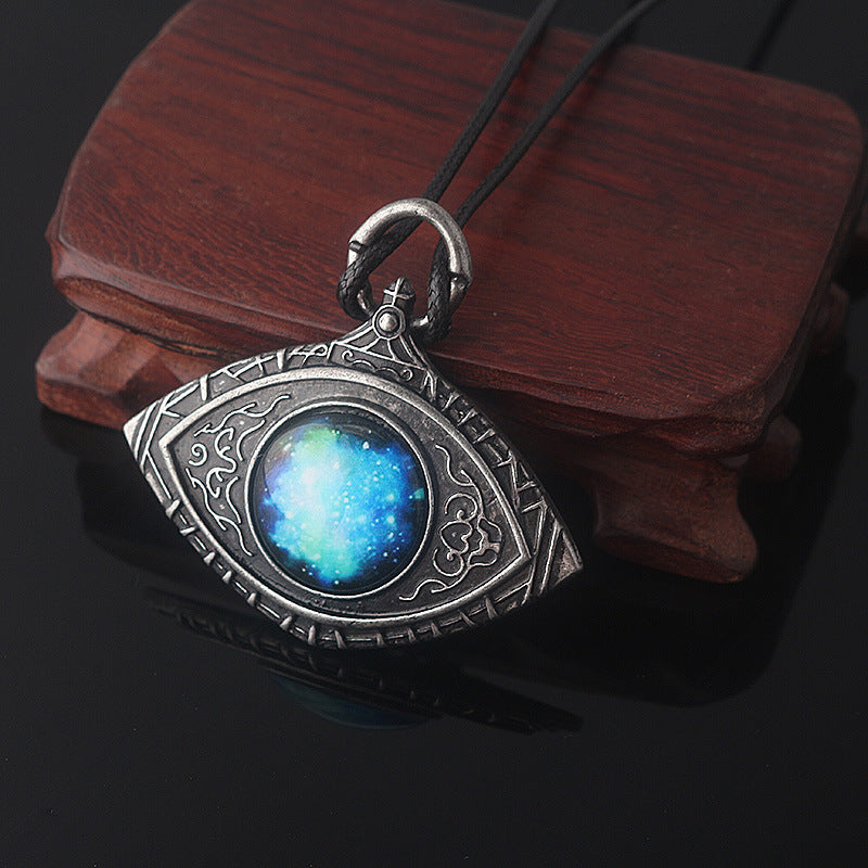 Collar con colgante vintage de Ojos Estrellados Azules