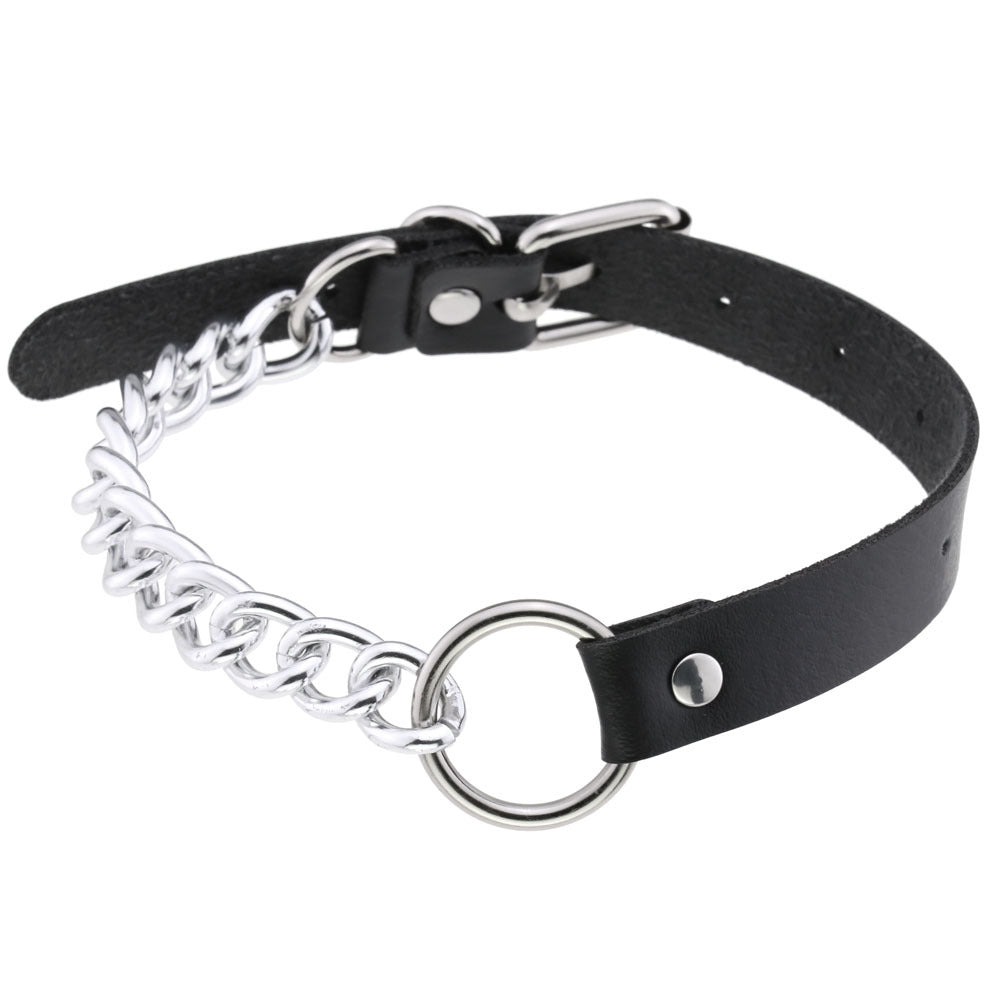 Collar gargantilla de cuero con aro y anilla en O