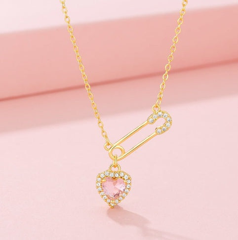 Collar de pin con forma de corazón de diamantes de imitación Diseño de interés especial Exquisita cadena de clavícula de lujo ligero de alta calidad
