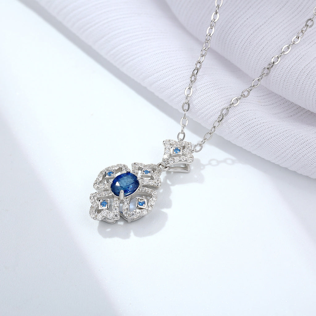 S925 Silber Retro Muster Halskette Damen Vielseitiger Natur Saphir Anhänger