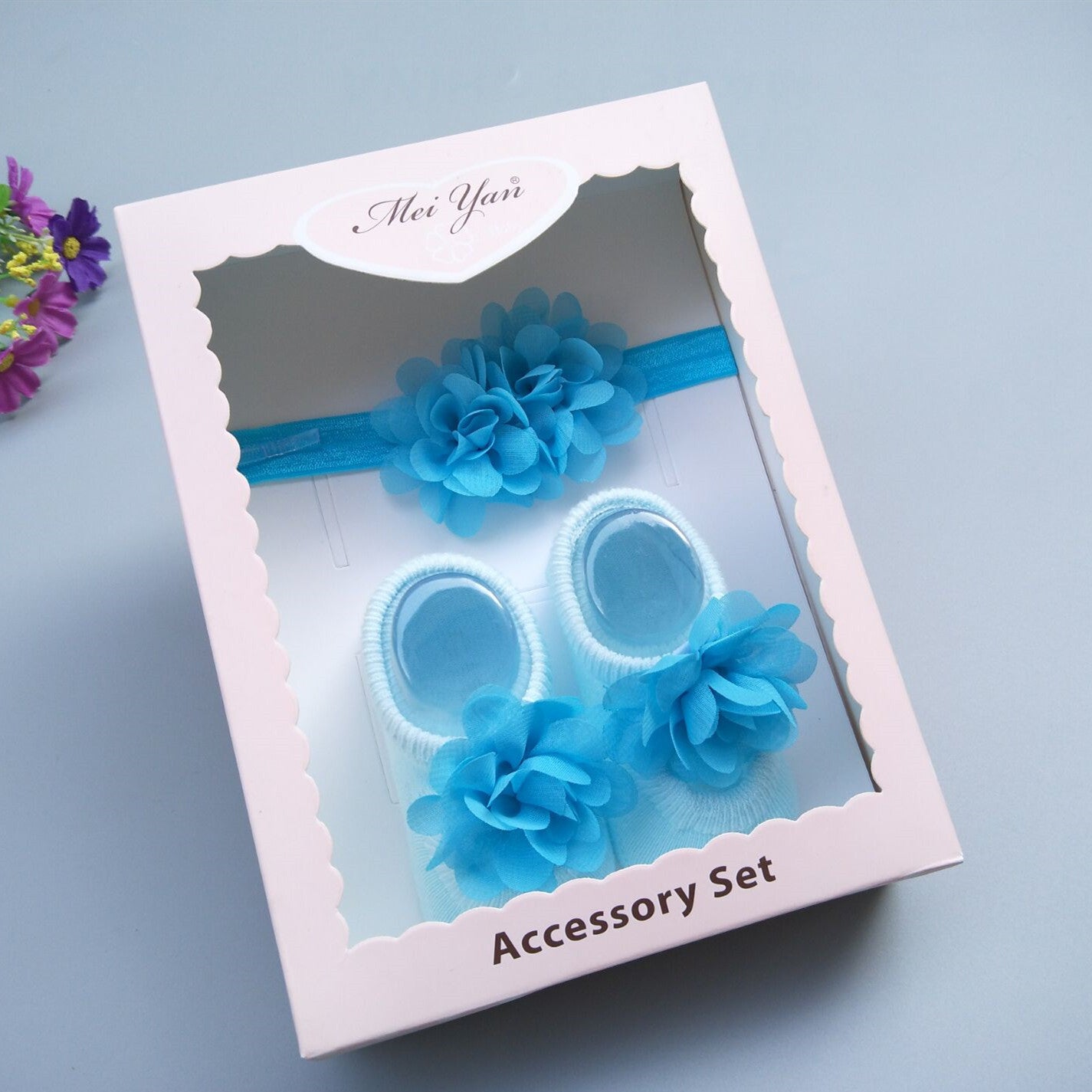 Caja de regalo de calcetines y diadema para bebé niña