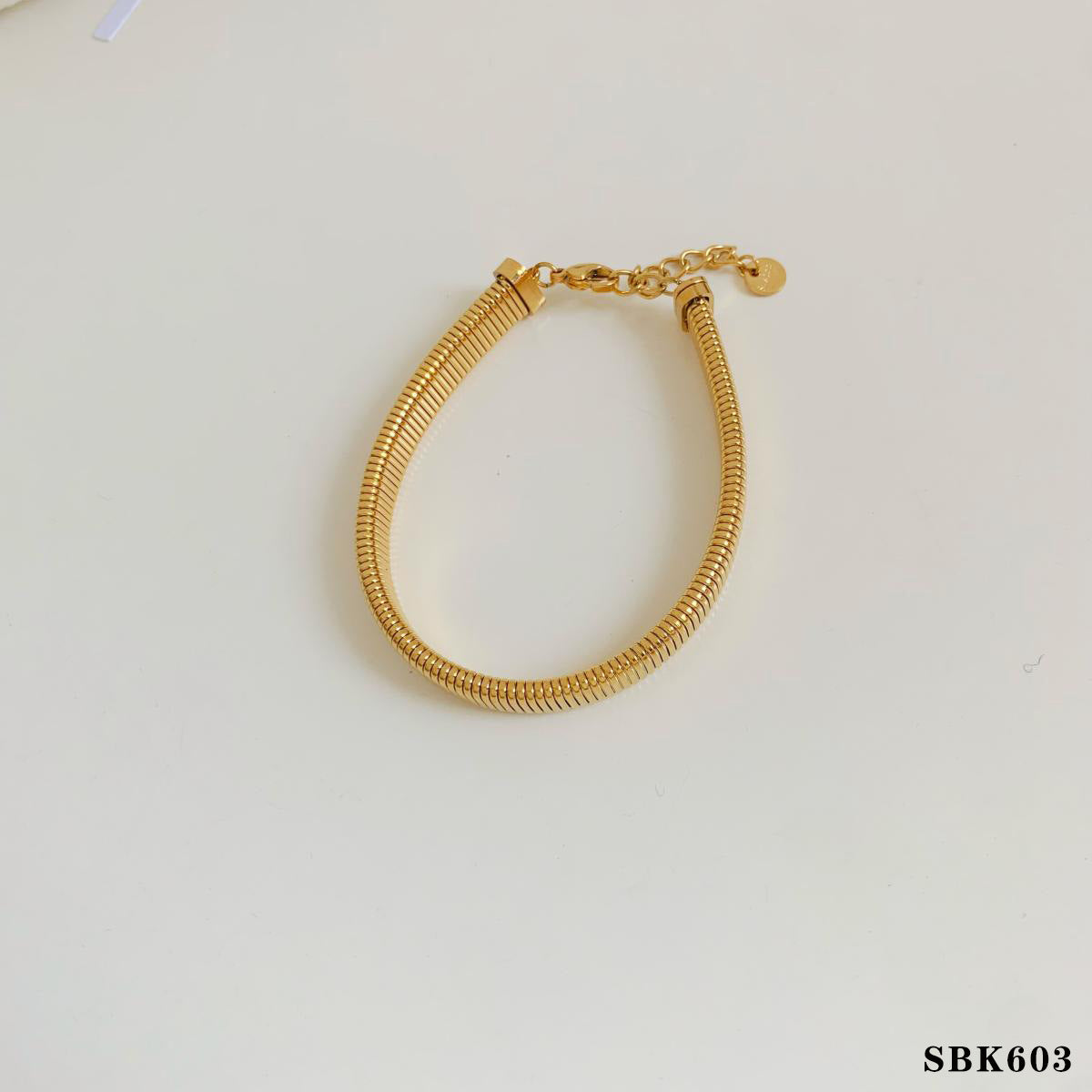 Juego de cinco pulseras retro de plata con cristales en forma de corazón para mujer, joyería de moda con geometría y símbolo infinito ajustable