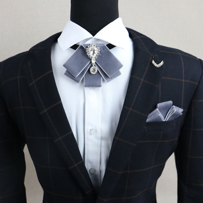 Conjunto de pajarita y pañuelo de bolsillo con diseño de diamantes negros