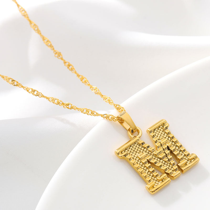 Halsketten mit goldenem Initialen-Alphabet-Namen