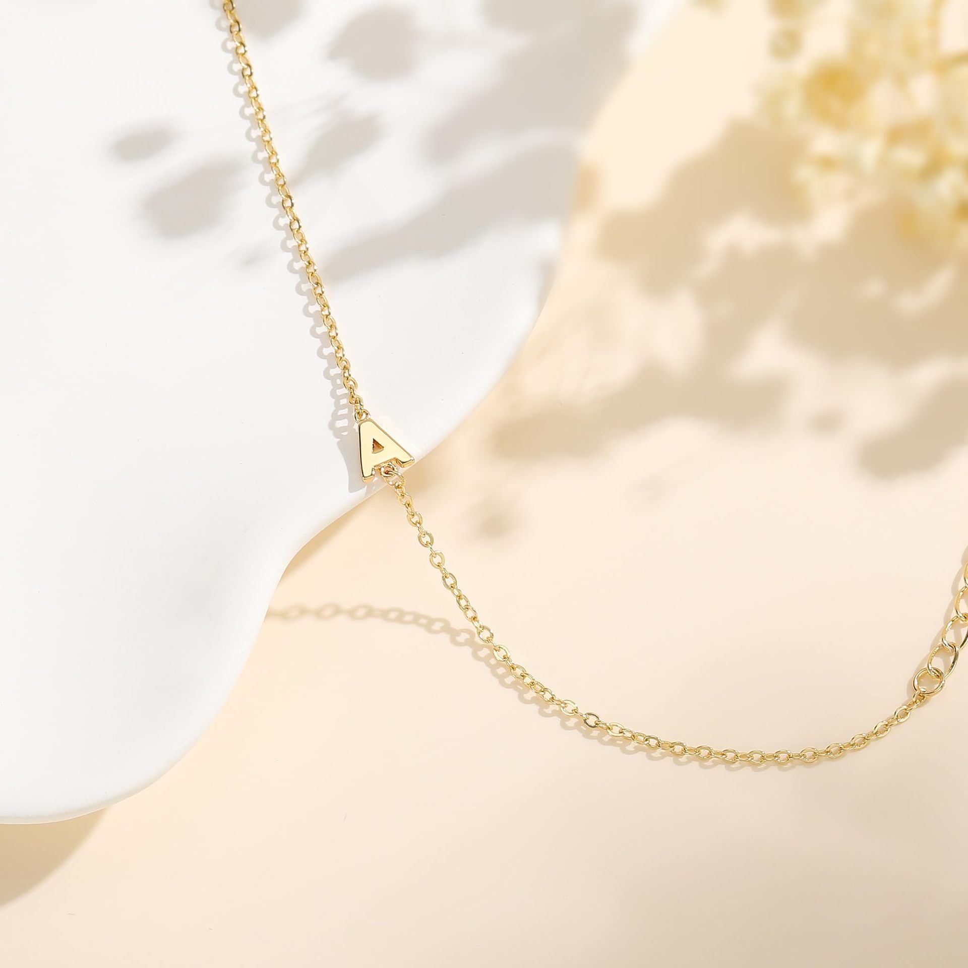 Simple Gold Women's Fashion 26 Letter Bracelet