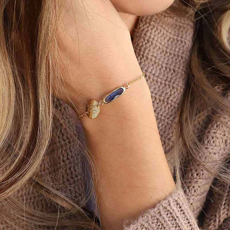 Exquisita Pulsera de Oro con Letras para Mujer