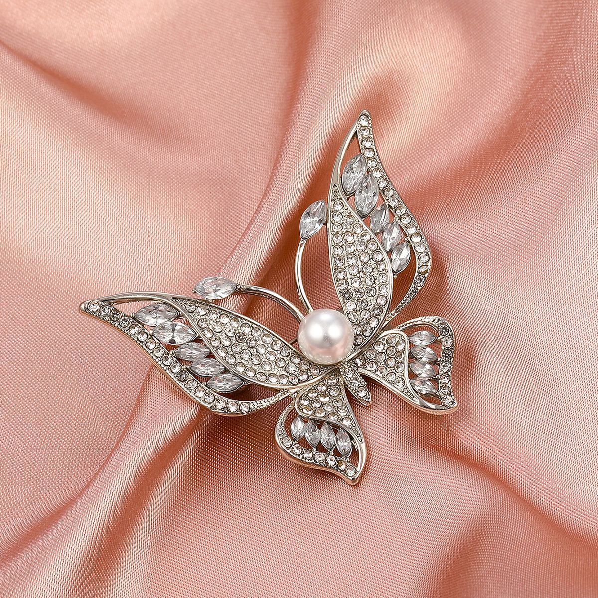 Broche Mariposa con Diamantes de Imitación de Moda de Alta Calidad Y