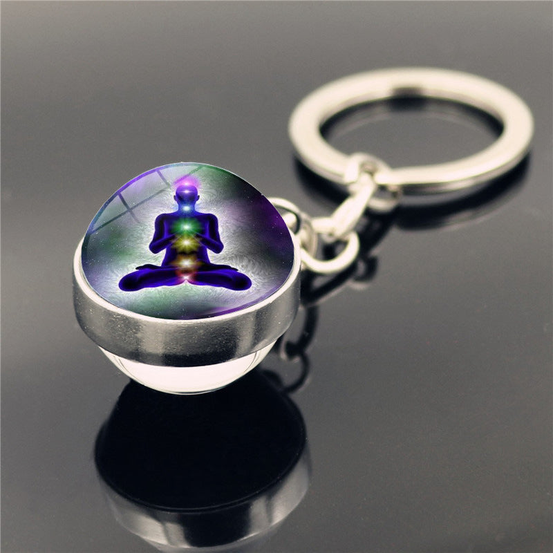 Nuevo Llavero con Colgante de Bola de Cristal de Doble Cara con Símbolo de Yoga