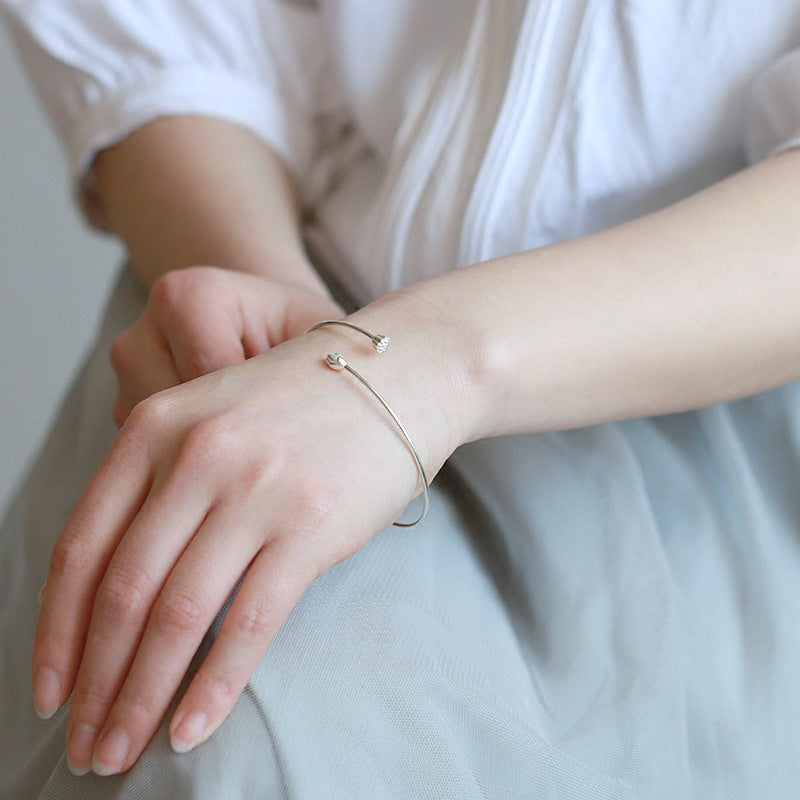 Brazalete Abierto Argent Pur Lotus Vaina de Loto