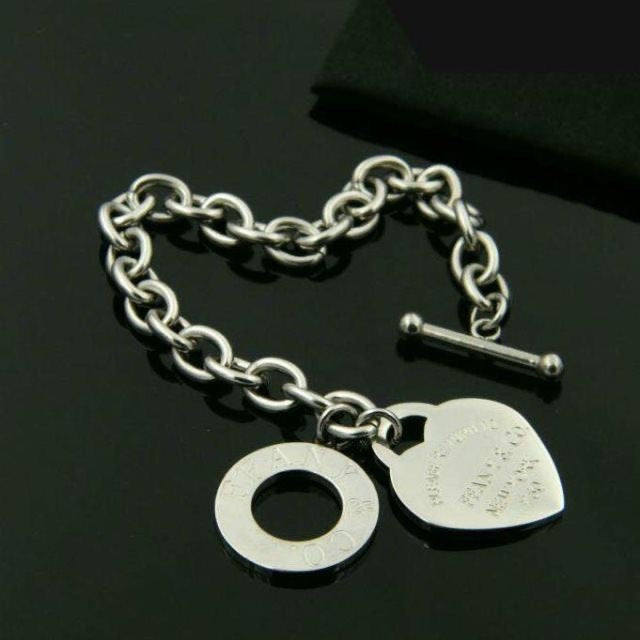 Heart-shaped Stainless Steel Heart-shaped Bracelet Light Luxury Ornament