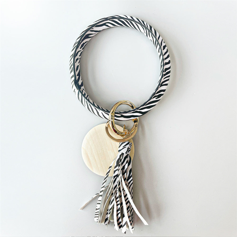 Bolsa de Lápiz Labial con Bola de Pelo, Pulsera, Llavero, Set de Pulseras
