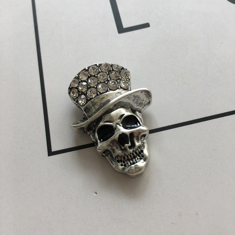 Broche de calavera de Halloween estilo punk