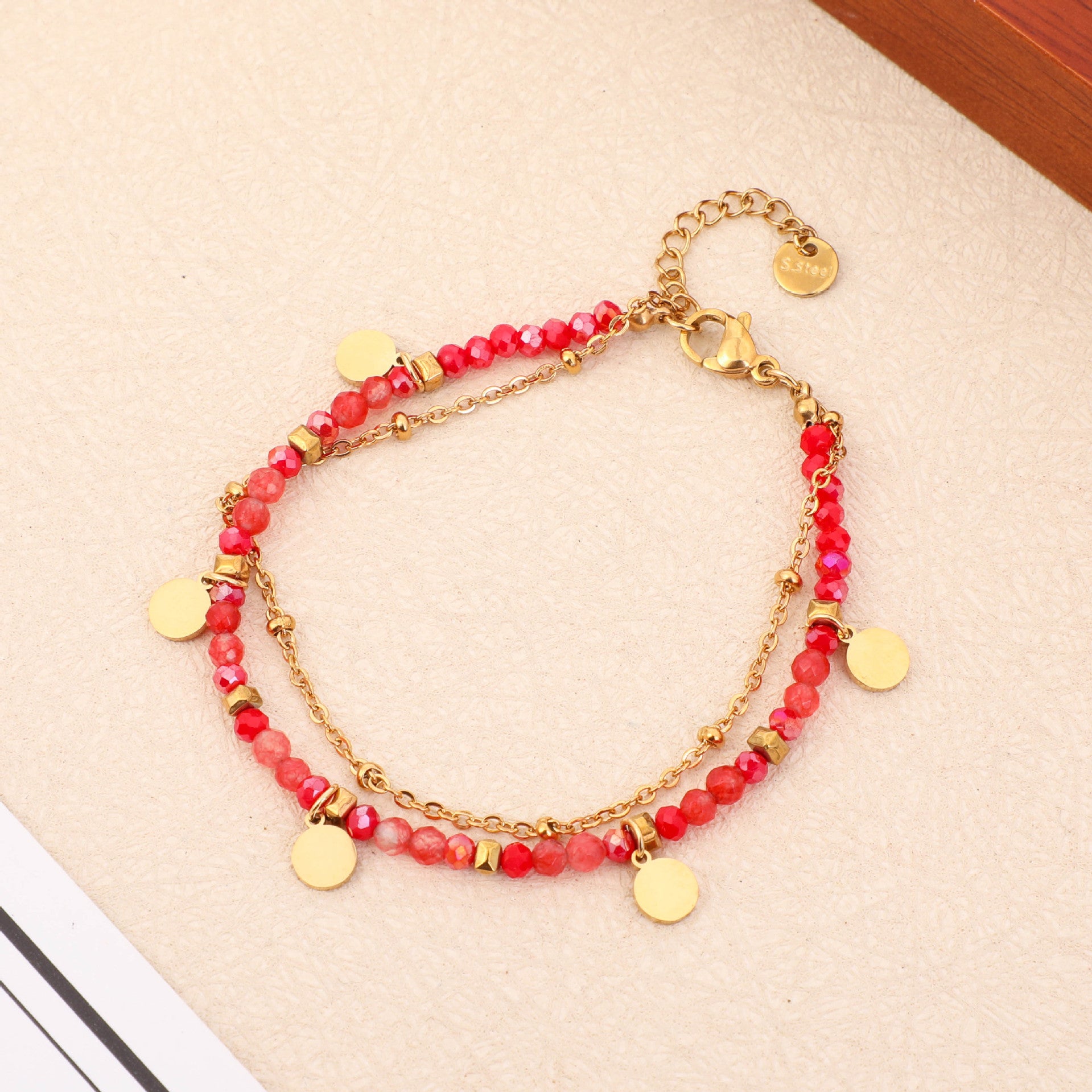 Französisches, handgefertigtes, exquisites kleines Armband mit runden Scheiben