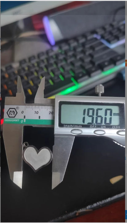 Metal Geometric Block Hot Activated Magic Necklace