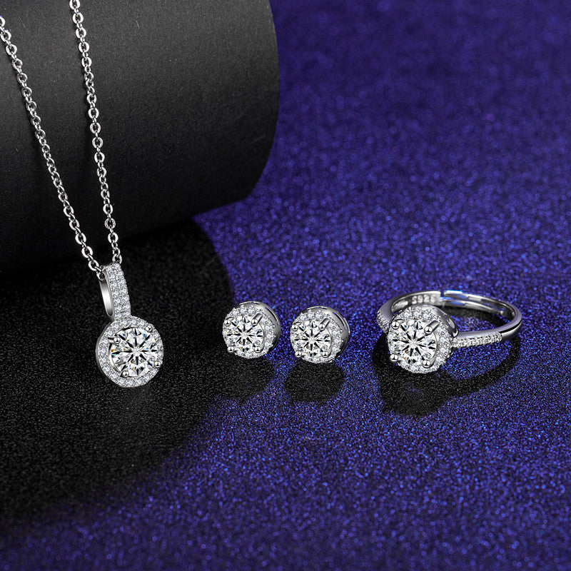 Sechs-Krallen-Moissanit-Ring-Ohrstecker-Halskette Damen-Schmuckset