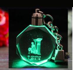 Llavero con colgante de cristal intermitente