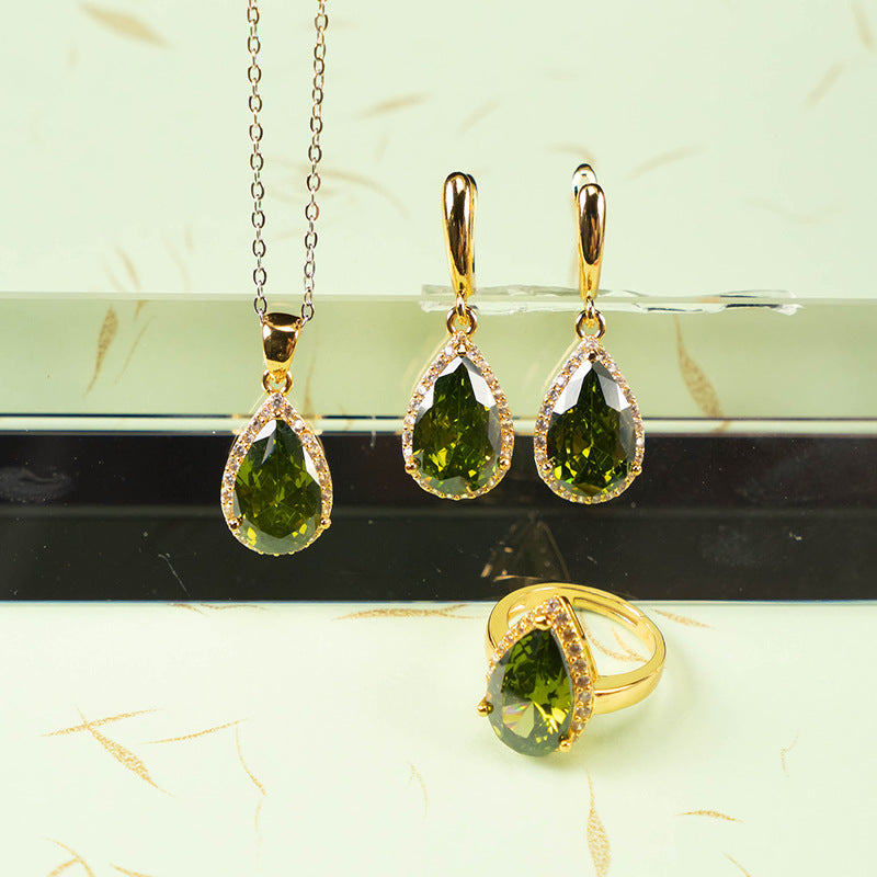 Tropfenförmiger Zirkon Nicht verblassendes Ornament Dreiteiliges Set