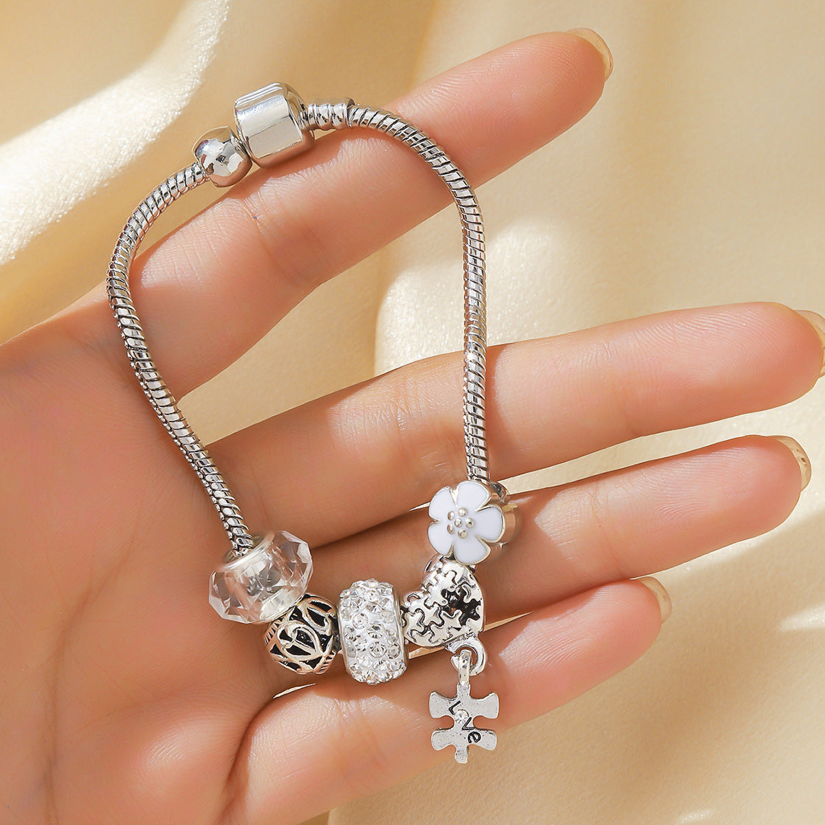 Bracelet Minority Design High-grade Peach Heart