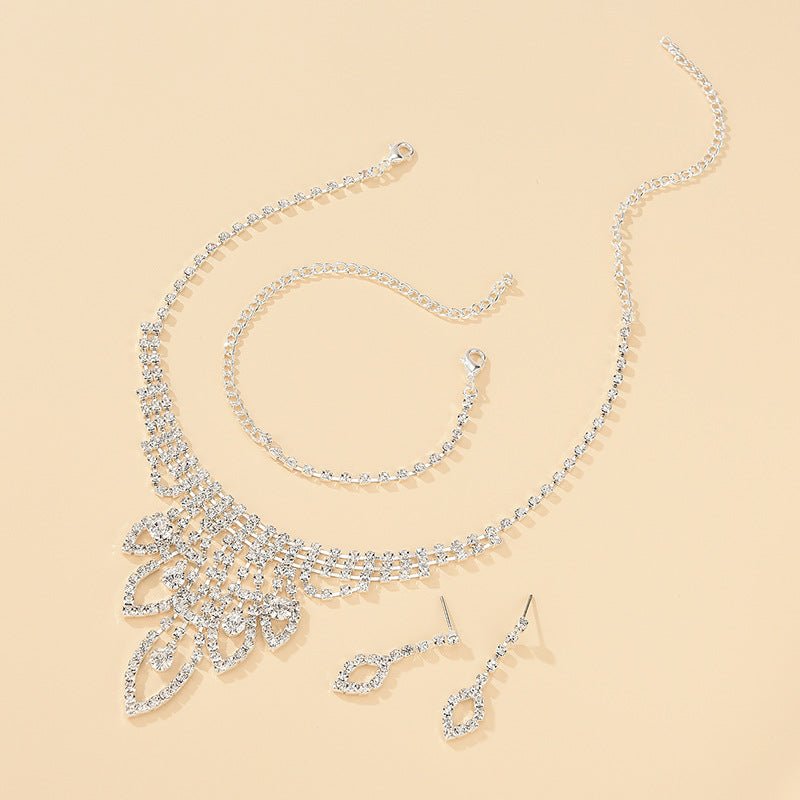 Modisches Brautschmuck-Set Einfache Halskette