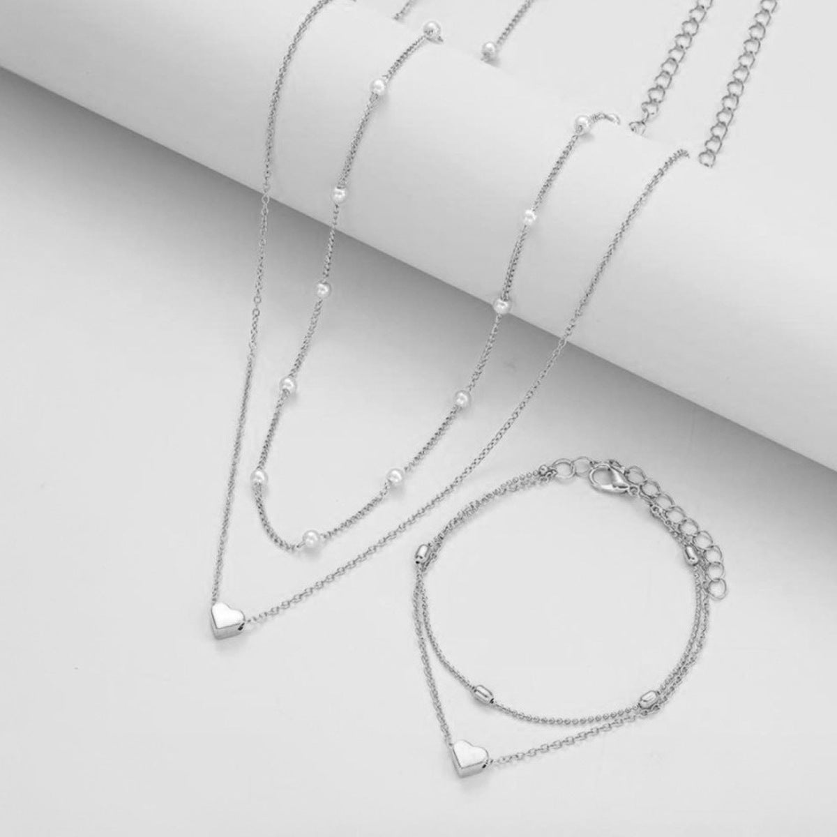 Doppellagiges gestapeltes Taschen-Rundperlen-Liebesperlen-Armband-Halsketten-Schmuckset