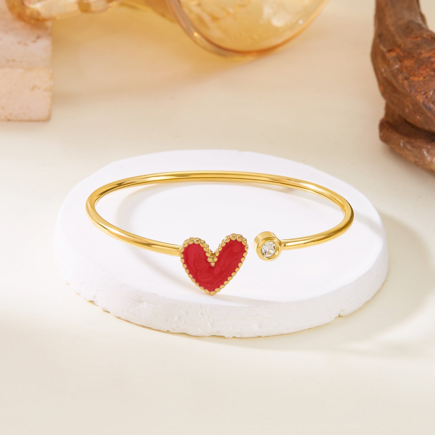 Pulsera Corazón de Aceite Hueco con Diamante