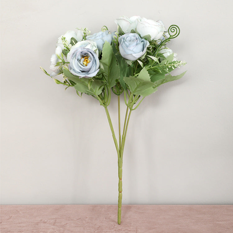 Hochzeitsführer-Layout-Simulation 5 Zinken 10 Rosen