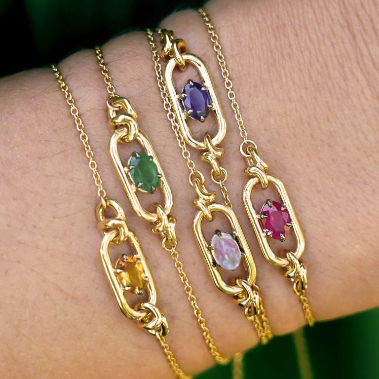 Armband mit zwölf Geburtssteinen aus Naturstein