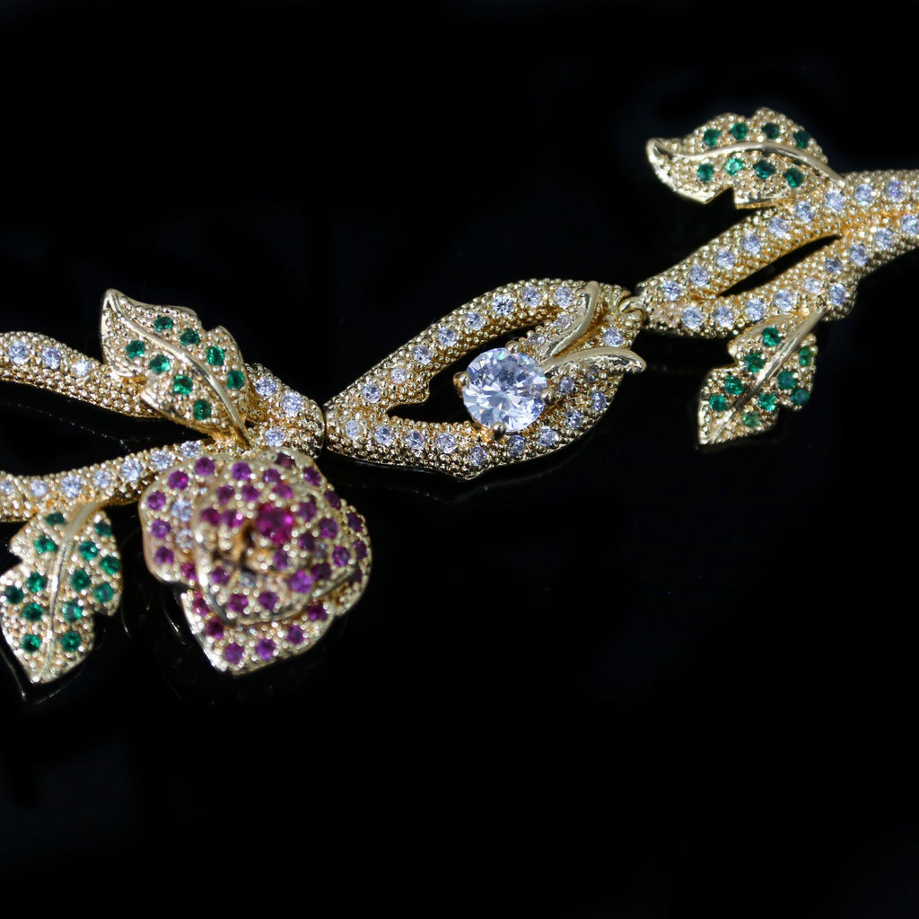 Hochwertiges Braut-Schmuckset mit Blumenkette und Ohrringen