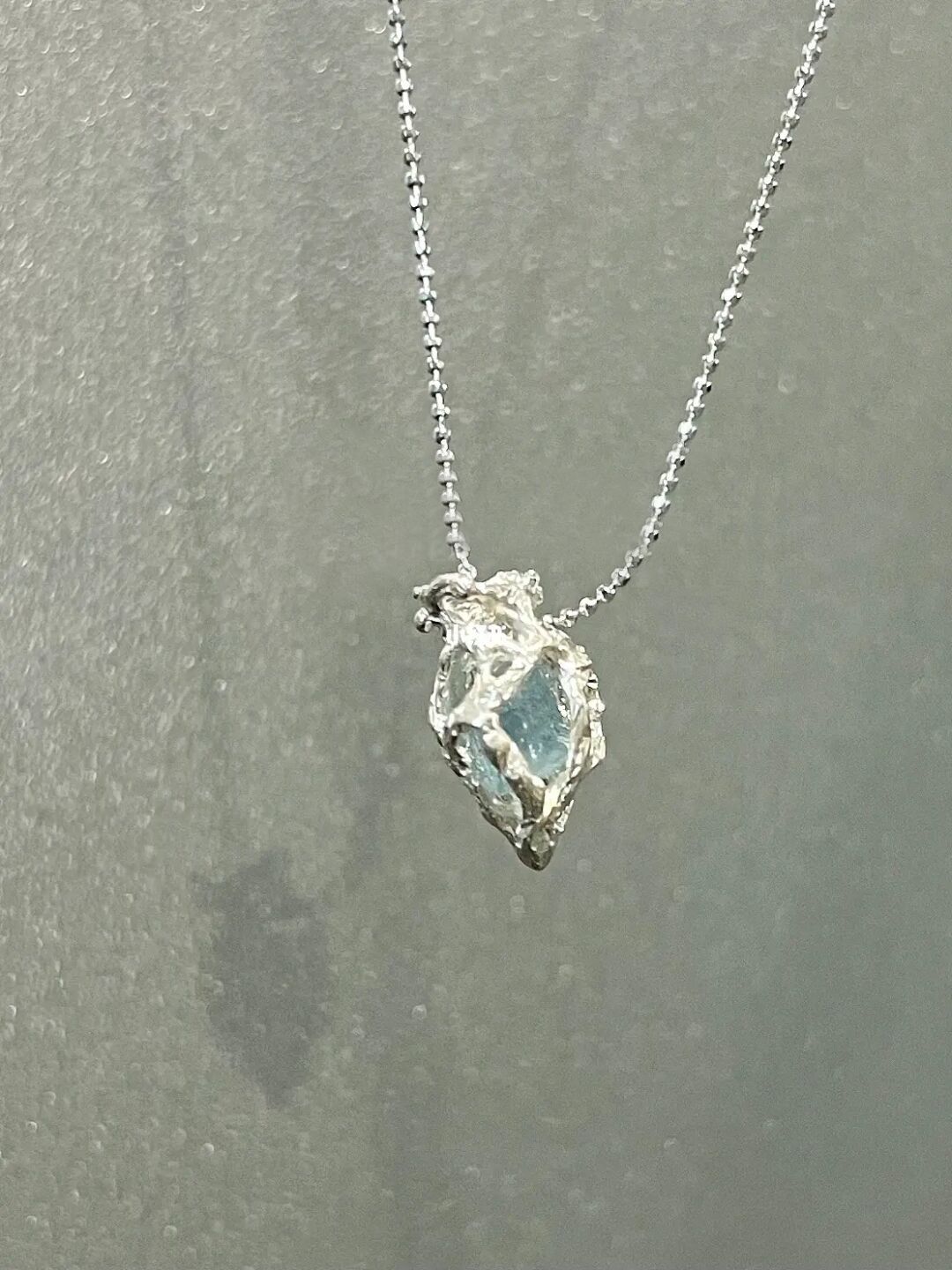 Collar Corazón de Hielo Azul para Mujer