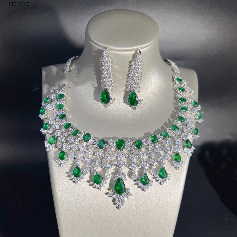 Grüne Wassertropfen Zirkon Halskette Ohrringe Ring Armband Vierteiliges Set