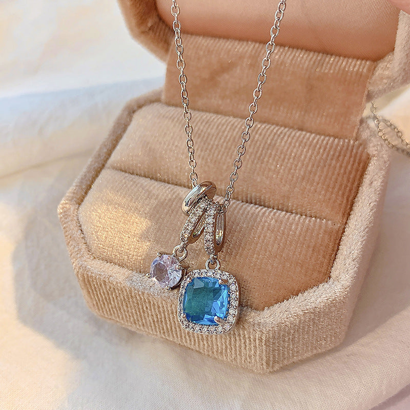Damen super glänzende blaue Zirkon-Halskette Nische High-End Schlüsselbeinkette