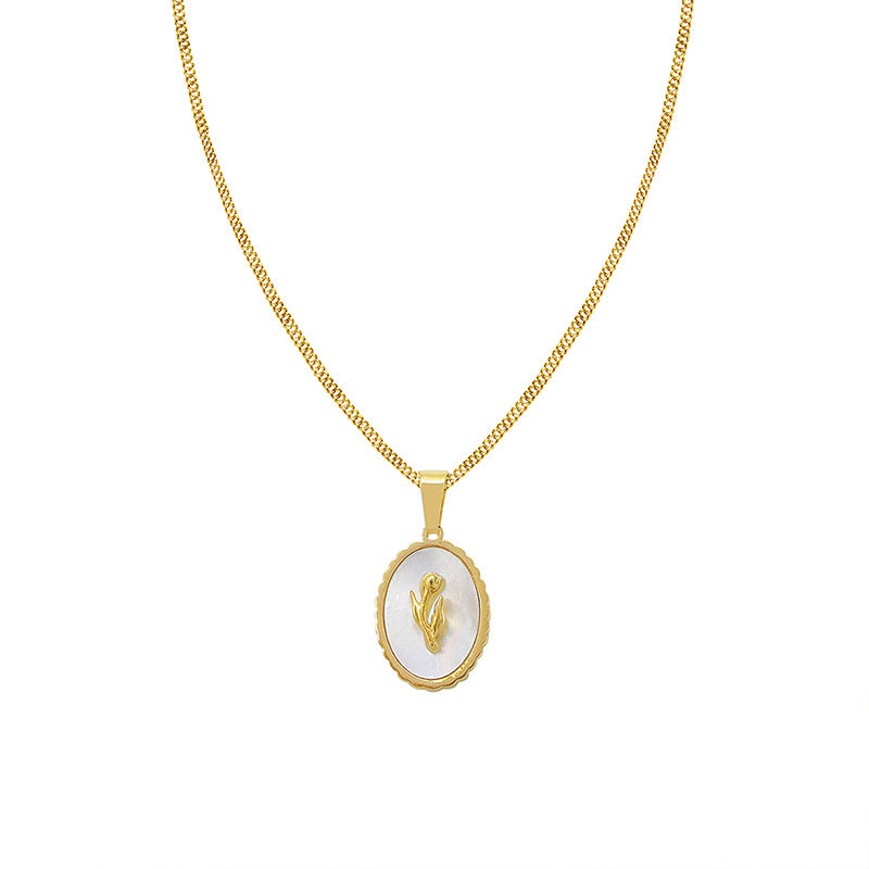 Collar de oro de 18 quilates chapado en oro con concha marina blanca