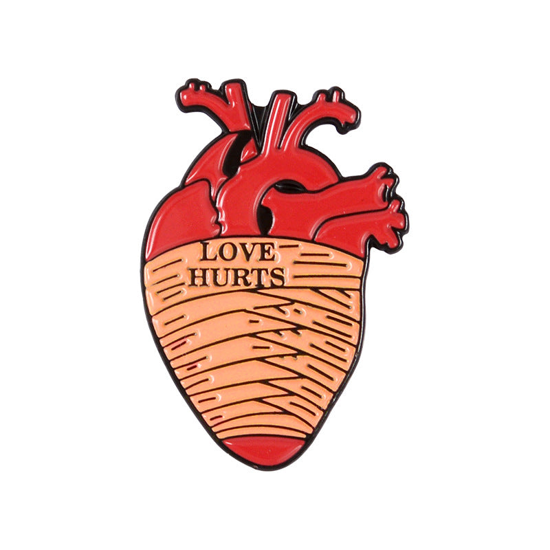 Broche de aleación creativa de la serie Corazón de dibujos animados