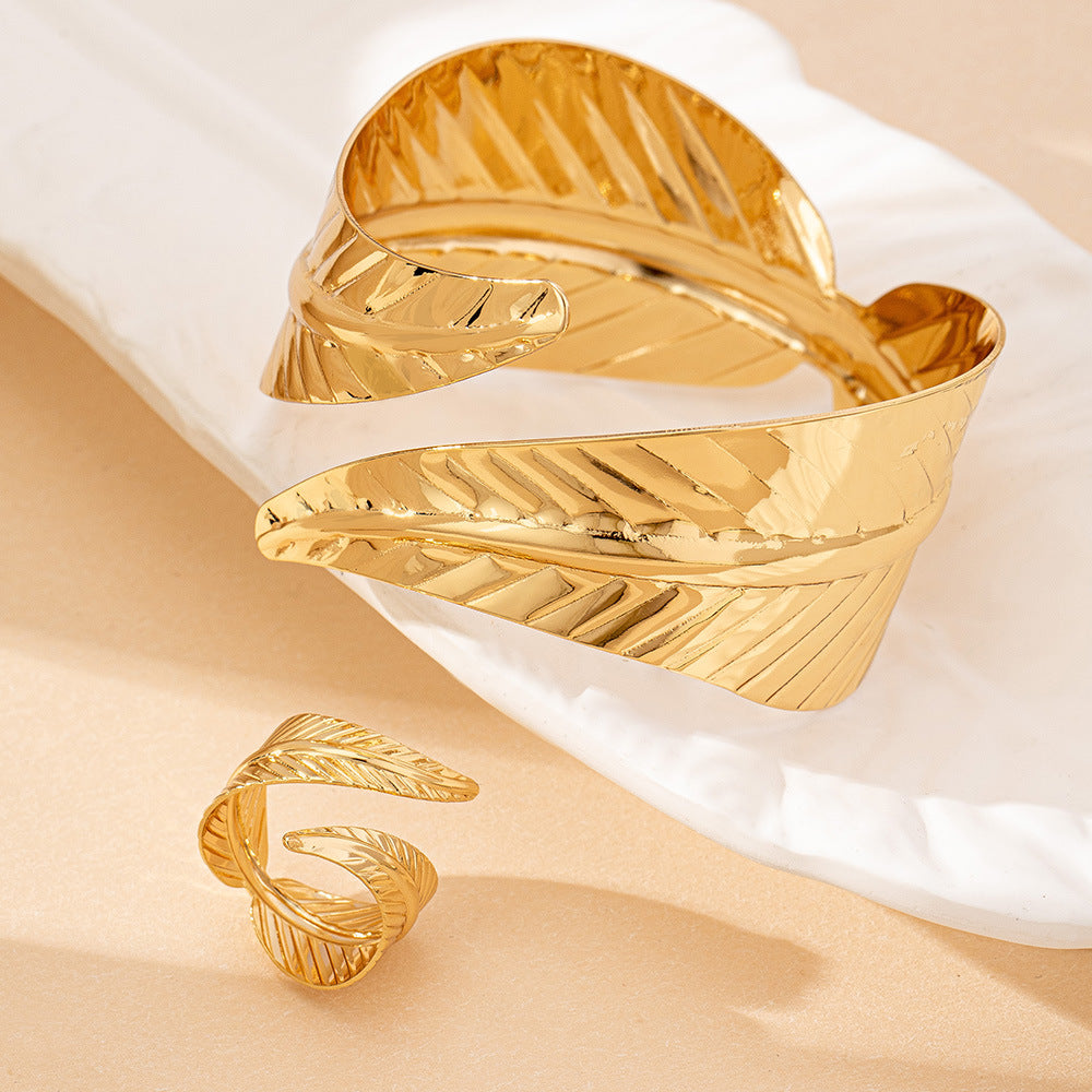 Pulsera Abierta de Aleación con Geometría Personalizada para Mujer