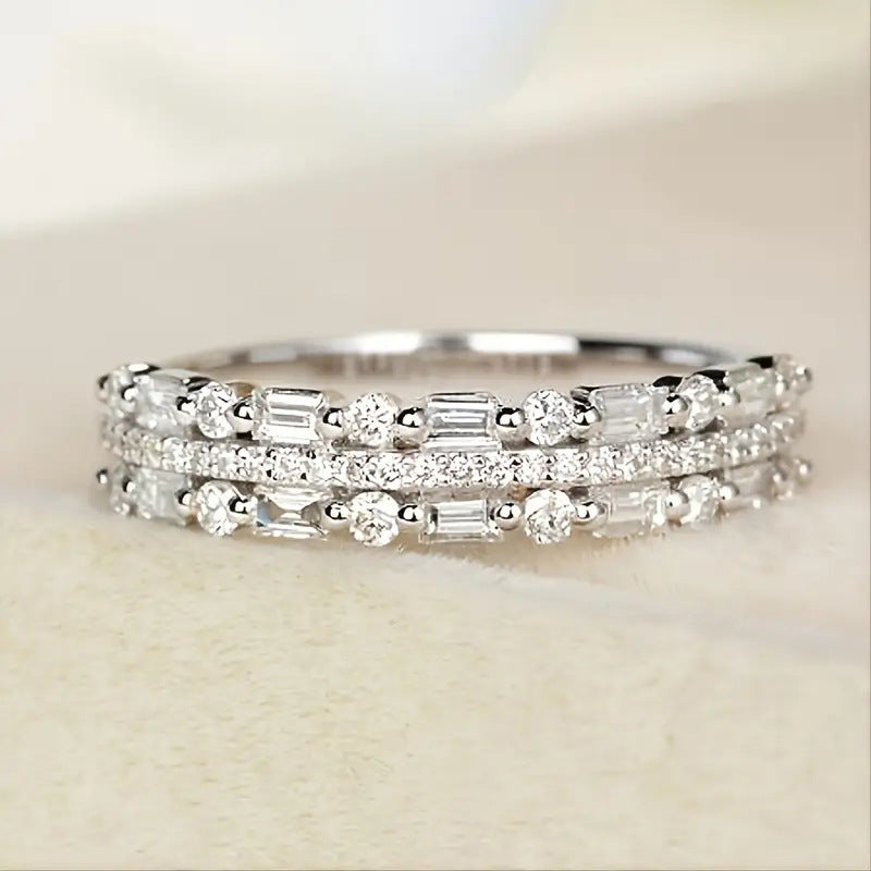 Mehrschichtiger Ring Dreischichtiger feiner Kreislinien-Design für Frauen, Vollfinger-Ringe, Schmuckgeschenke