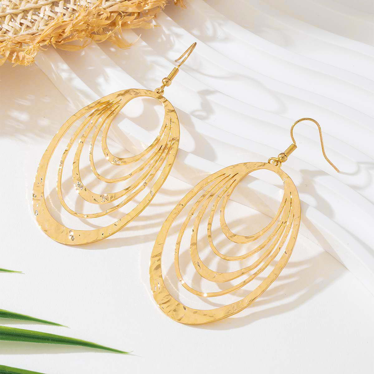Pendientes largos de acero inoxidable con forma ovalada hueca de 3 capas, elegantes, estilo europeo y americano, de color dorado grande