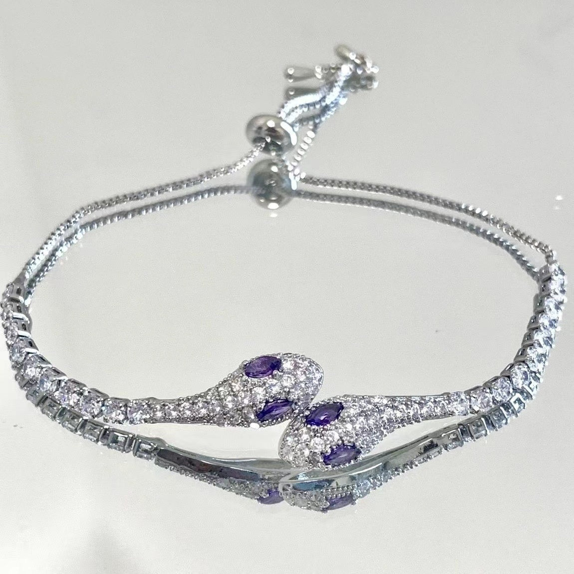 Women's Fashion And Fully-jewelled Snake Bracelet